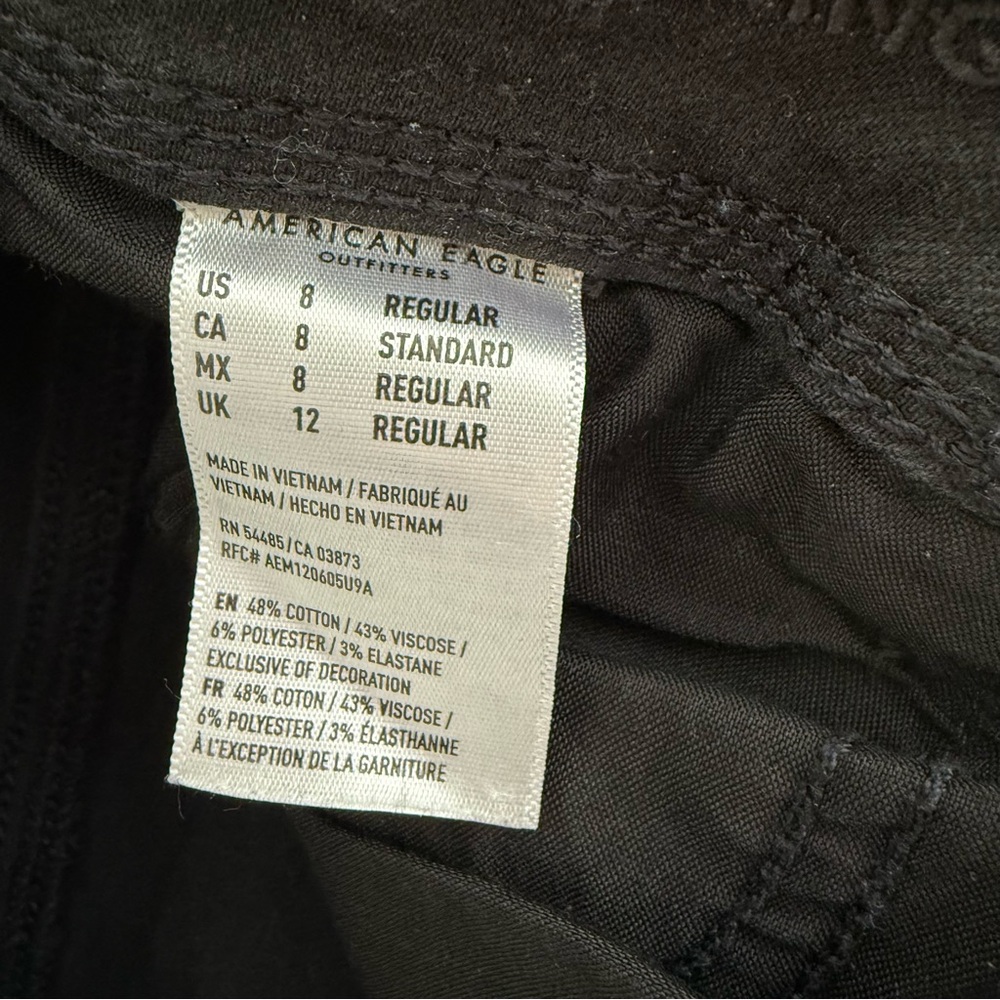 LAST CHANCE - American Eagle - Black Jeans - Picture 4 of 5